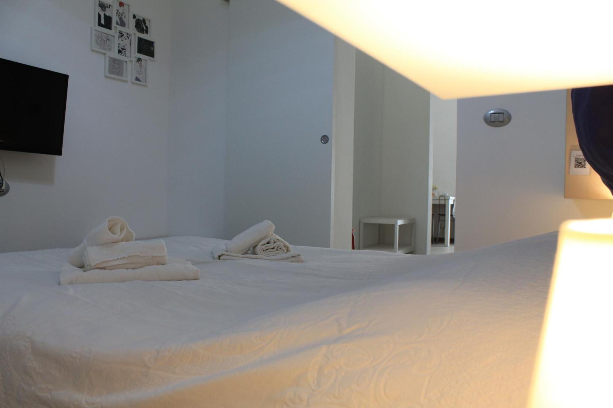 Heart In Home - Vicina Alle Spiagge Di โมโนโปลี ภายนอก รูปภาพ